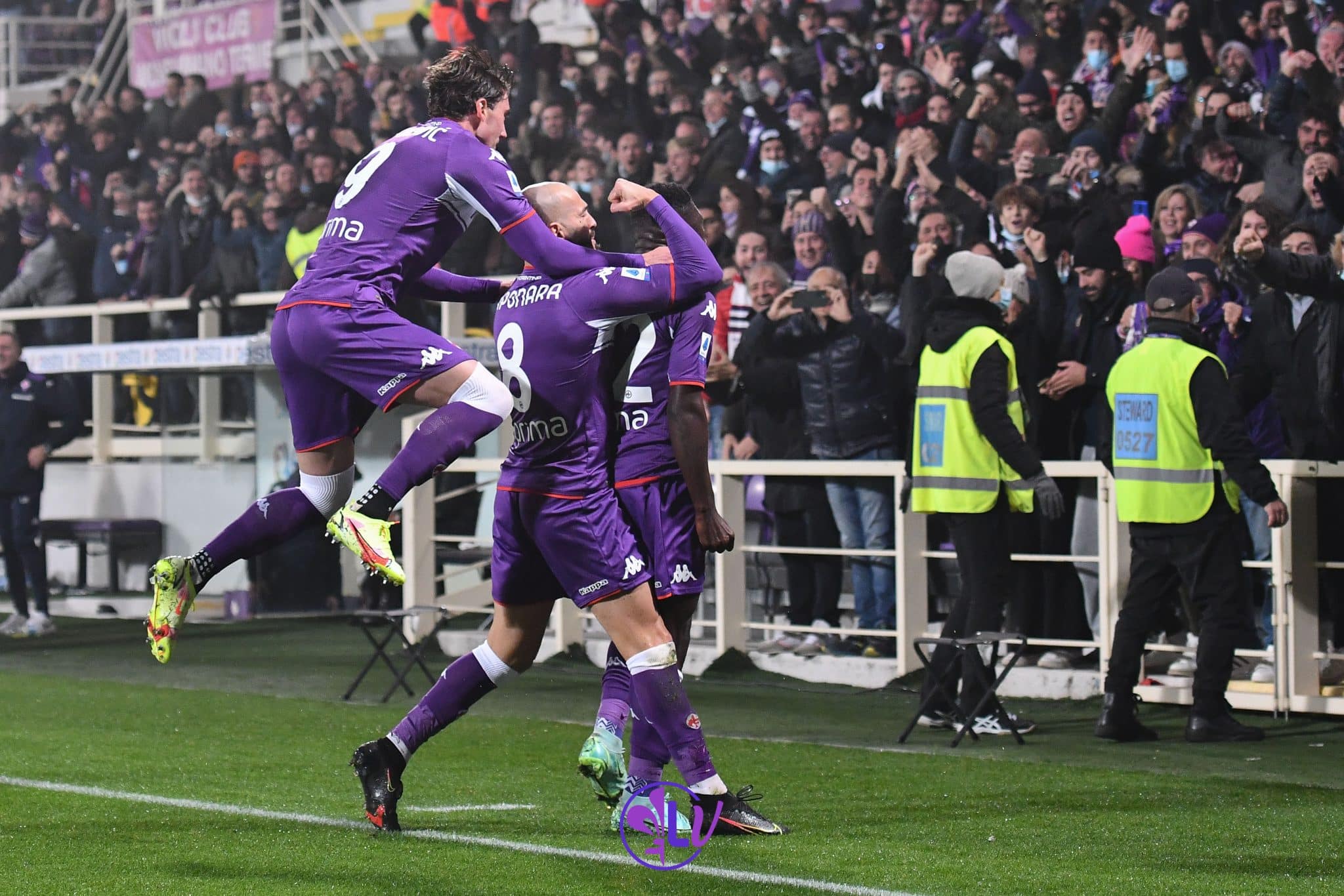 L'esultanza dei giocatori della Fiorentina