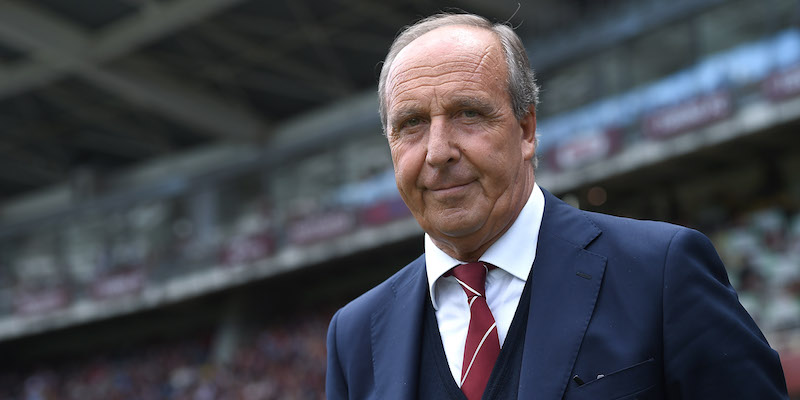 TURIN, ITALY - APRIL 24: Torino FC head coach Giampiero Ventura looks on during the Serie A match between Torino FC and US Sassuolo Calcio at Stadio Olimpico Grande Torino on April 24, 2016 in Turin, Italy. (Photo by Valerio Pennicino/Getty Images)