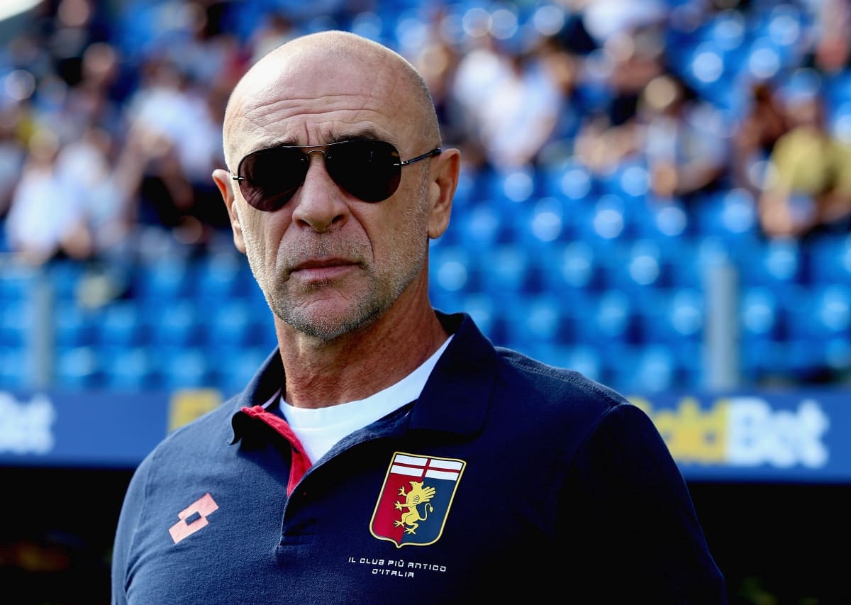 FROSINONE, ITALY - SEPTEMBER 30: Genoa CFC head coach Davide Ballardini looks on during the Serie A match between Frosinone Calcio and Genoa CFC at Stadio Benito Stirpe on September 30, 2018 in Frosinone, Italy. (Photo by Paolo Bruno/Getty Images)
