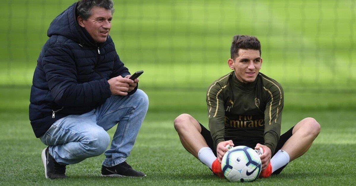 Papà Torreira: "Sta bene a Firenze, il suo rapporto con la Fiorentina è eccellente. Vuole rimanere" - 