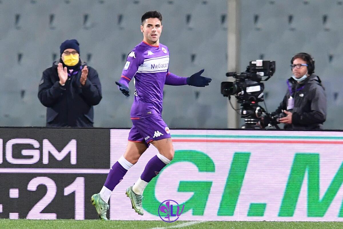 Al 47' la Fiorentina raddoppia contro il Benevento al Franchi. In gol Sottil - Esultanza Riccardo Sottil