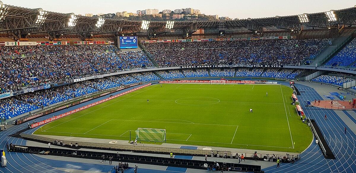 Il Napoli ha bloccato le vendite dei biglietti per la partita contro la Fiorentina - 