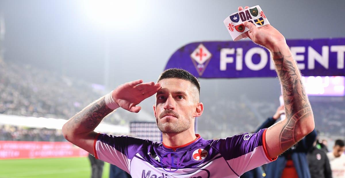 Biraghi, il cuore d'oro del Capitano: "Un piccolo pensiero per il grande popolo della Fiorentina" - Firenze, stadio A.Franchi, 20.11.2021, Fiorentina-Milan, foto Lisa Guglielmi. Copyright Labaroviola.com