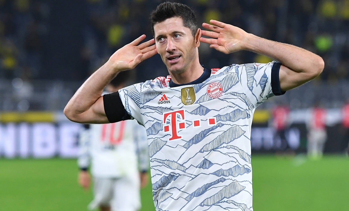 Vlahovic, è il secondo favorito alla scarpa d'oro dopo Lewandoski, la classifica aggiornata