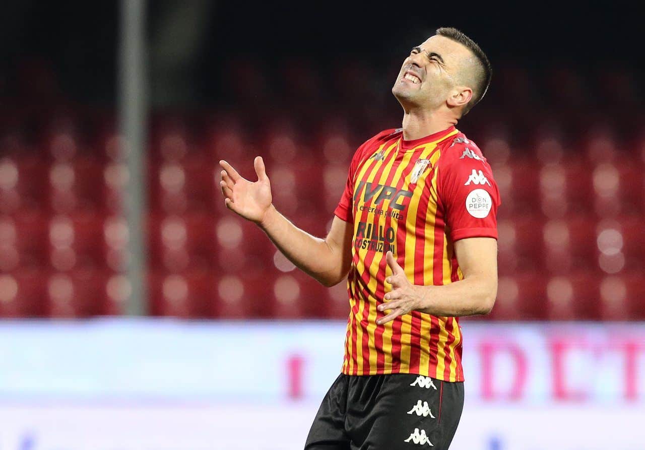Al 51' il Benevento accorcia le distanze contro la Fiorentina. Gol di Moncini