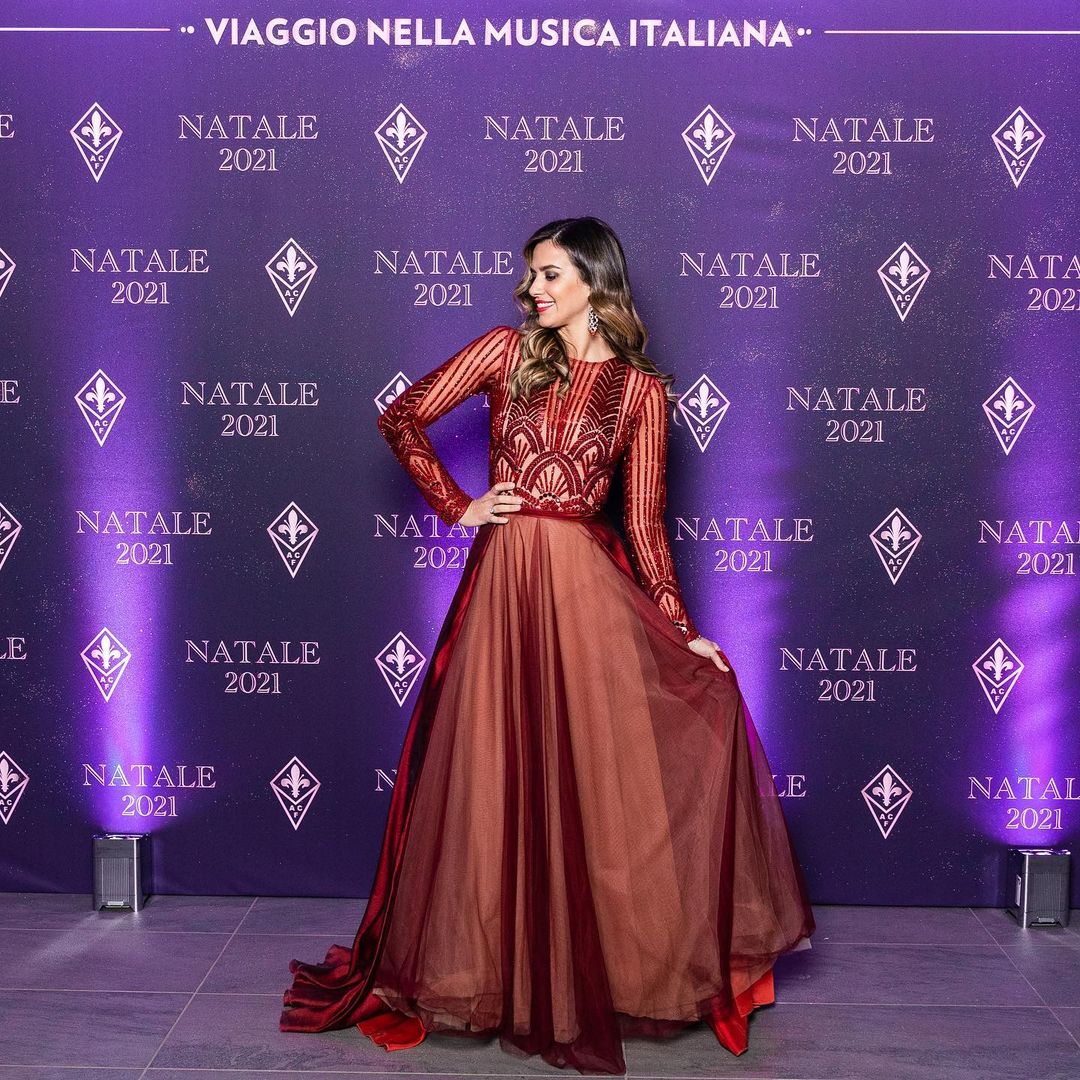 Max Gazzè ha cantato alla festa di Natale della Fiorentina. Tutte le foto e i video dell'evento