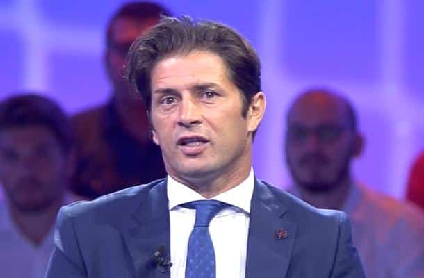 Tacchinardi ironizza: "Vlahovic alla Juventus? Non credo voglia giocare la Conference League"