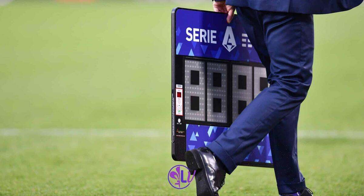 Cambiano le regole, se ci sono 9 positivi in una squadra non si scende in campo in serie A - Firenze, stadio A.Franchi, 03.10.2021, Fiorentina-Napoli, foto Lisa Guglielmi. Copyright Labaroviola.com