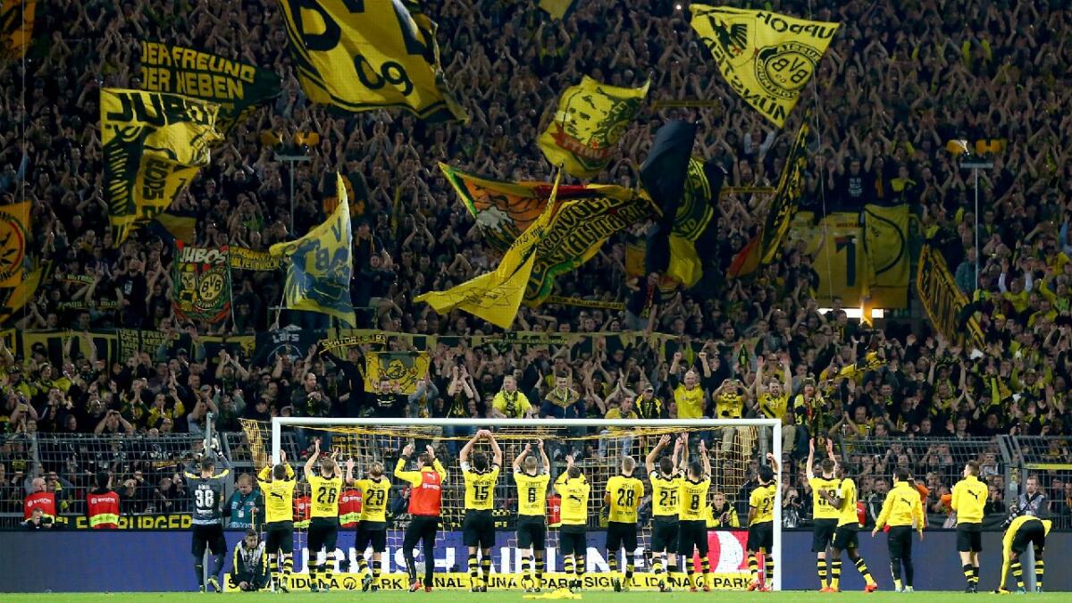 Maglia del Borussia sarà disegnata dai tifosi "perché sono loro che rappresentano il club nel mondo" - 