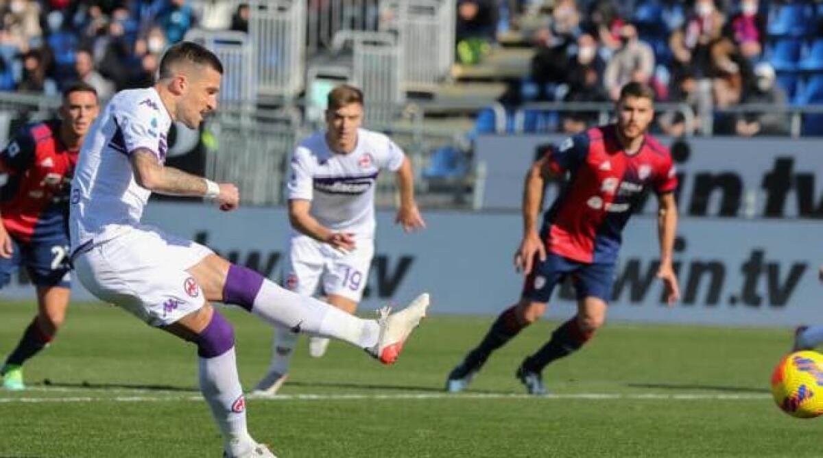 Repubblica scrive: "Vlahovic insostituibile, senza di lui la Fiorentina è una squadra zoppa" - 