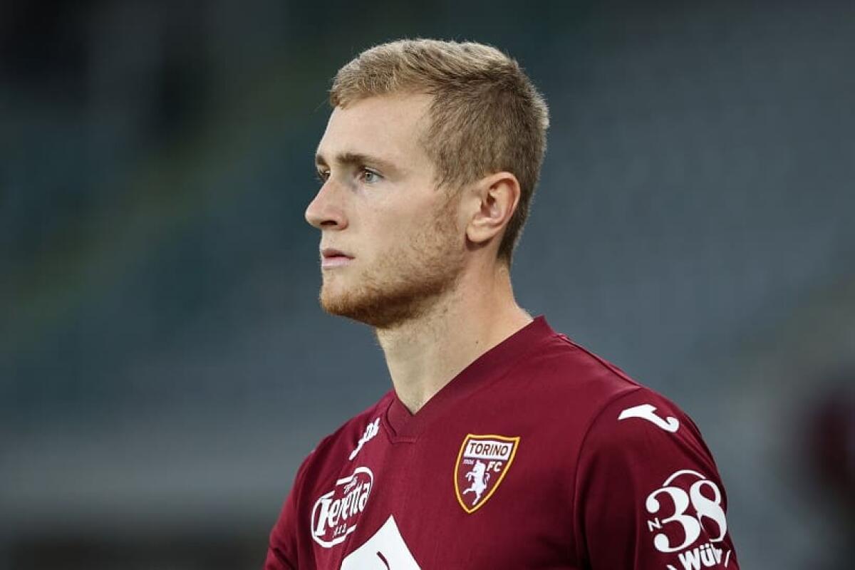 Da Torino adesso non ci stanno più: Perchè dobbiamo continuare far giocare Pobega? È del Milan - Photo LiveMedia/Francesco Scaccianoce
Turin, Italy, October 22, 2021, italian soccer Serie A match
Torino FC vs Genoa CFC
Image shows:
Tommaso Pobega (Torino FC)
LiveMedia - World Copyright