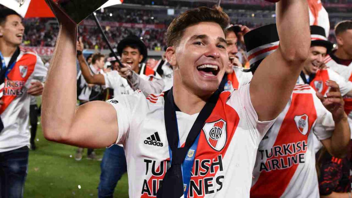 Pedullà: "La Fiorentina prende Julian Alvarez se paga la clausola di 25 milioni al River Plate" - 