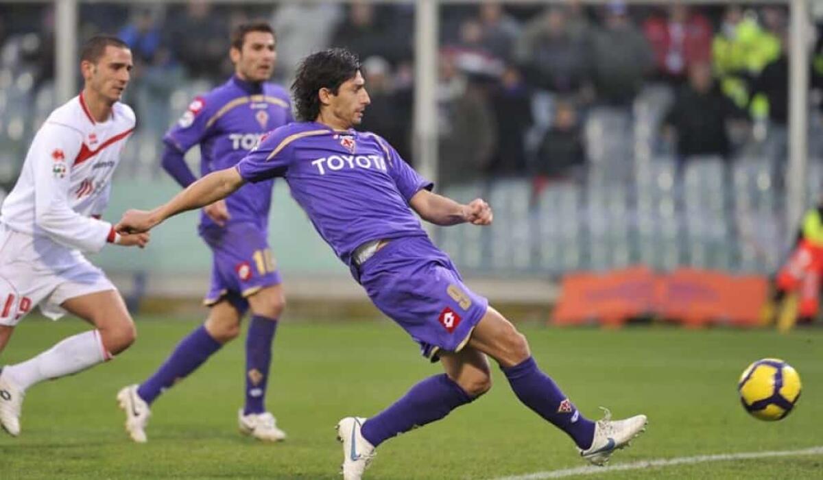 Ricordate Castillo? Preso da Corvino per l'attacco viola, adesso fa l'osservatore per l'Atalanta - 