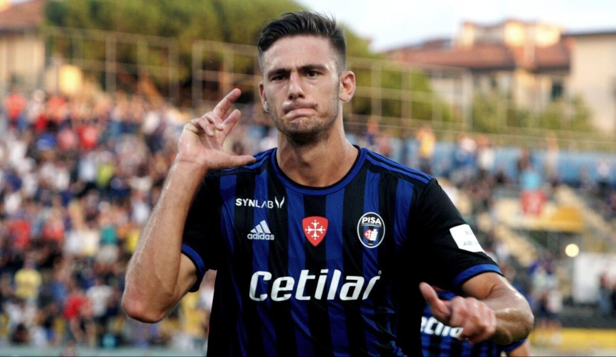 Ricordate Lucca? "Costa 20 milioni" Ma non segna da 4 mesi, solo 5 gol su azione in 17 partite - 