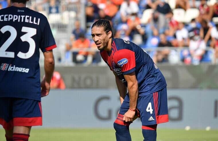 La Fiorentina lo aveva scaricato, ora Caceres flop anche a Cagliari. Può finire al Pisa in serie B