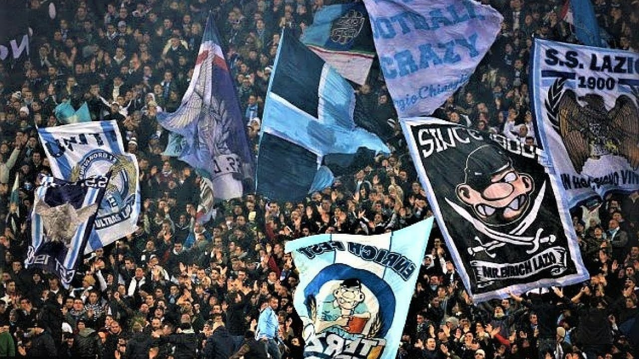 L'ultima vergogna di casa Lazio, aggredito tifoso fuori lo stadio Olimpico perchè antifascista