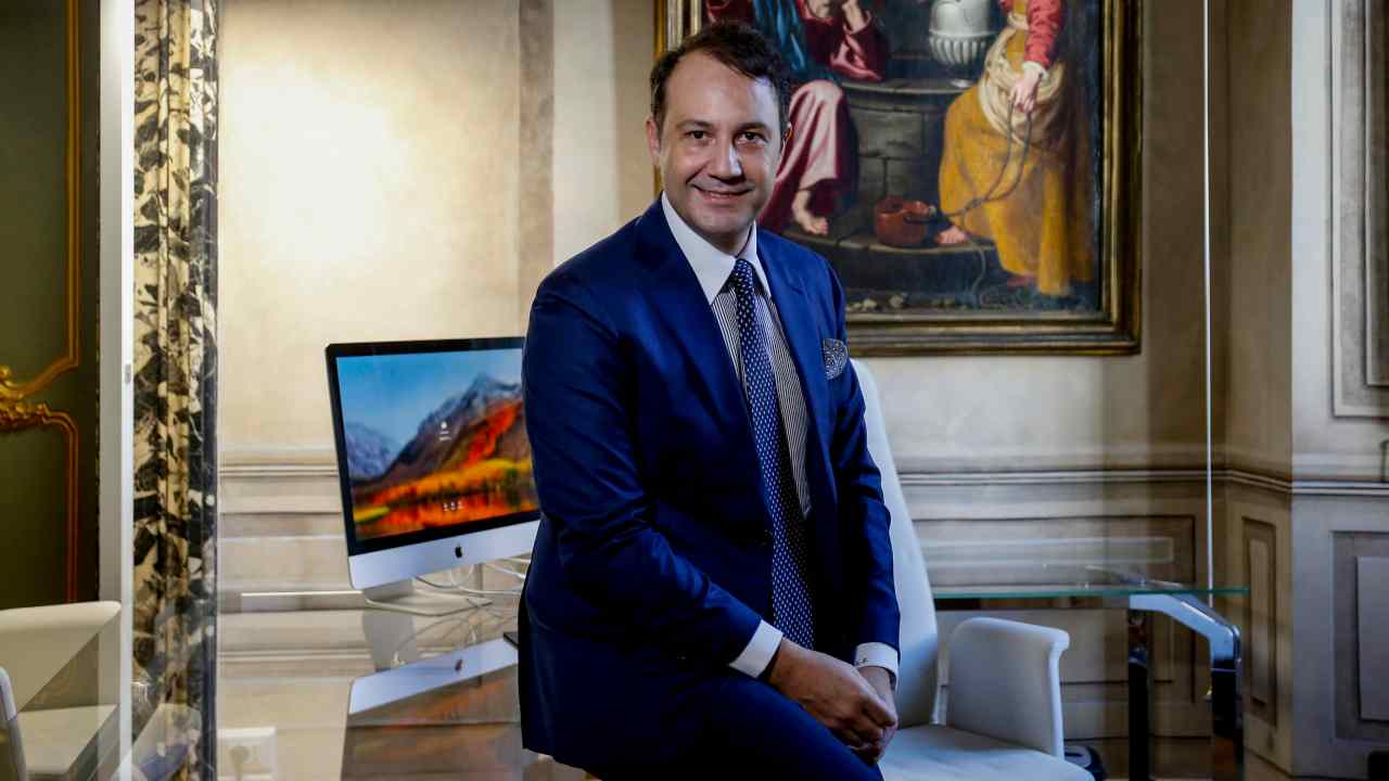 L'appello del nuovo presidente della Salernitana: "La Lega sospenda le prossime gare di Serie A"