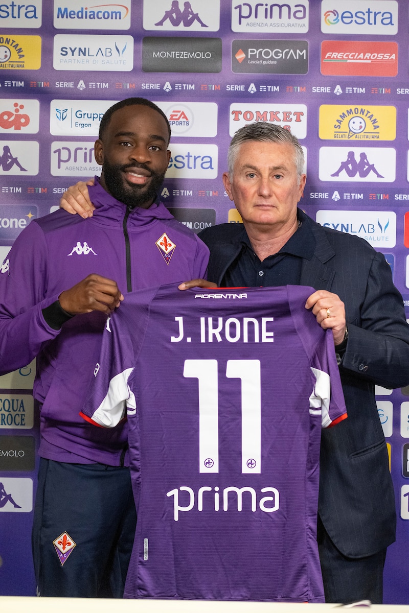 presentazione di Jonathan Ikoné.Claudio Giovannini/CGE Fotogiornalismo