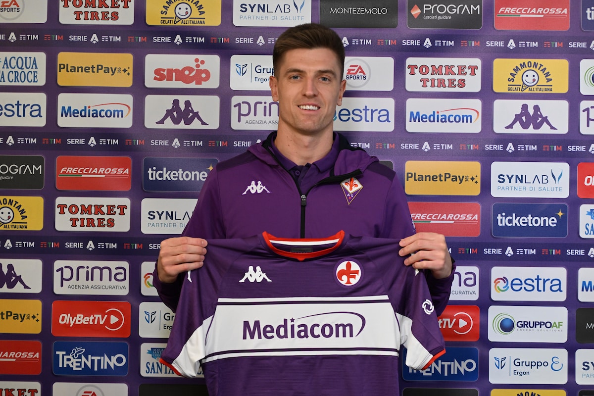 Conferenza stampa di presentazione del nuovo calciatore della Fiorentina Krzysztof PiatekClaudio Giovannini/CGE Fotogiornalismo