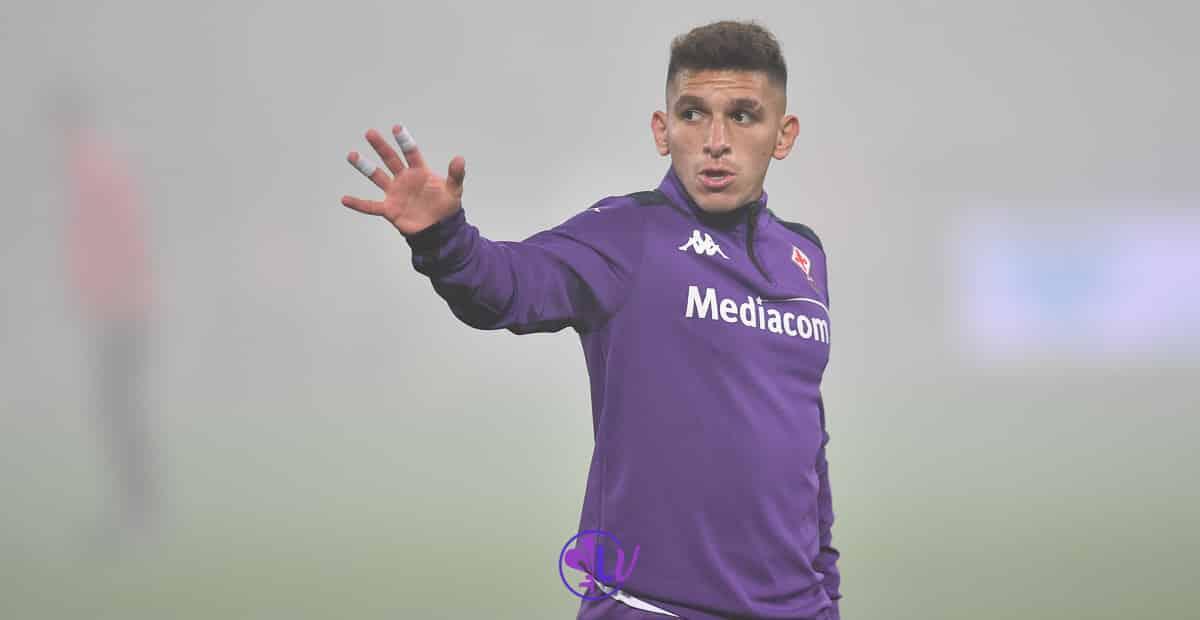 Parla l'agente di Torreira: "Penso che la Fiorentina lo riscatterà ma l'Arsenal è arrabbiato per Vlahovic" - Firenze, stadio A.Franchi, 20.11.2021, Fiorentina-Milan, foto Lisa Guglielmi. Copyright Labaroviola.com