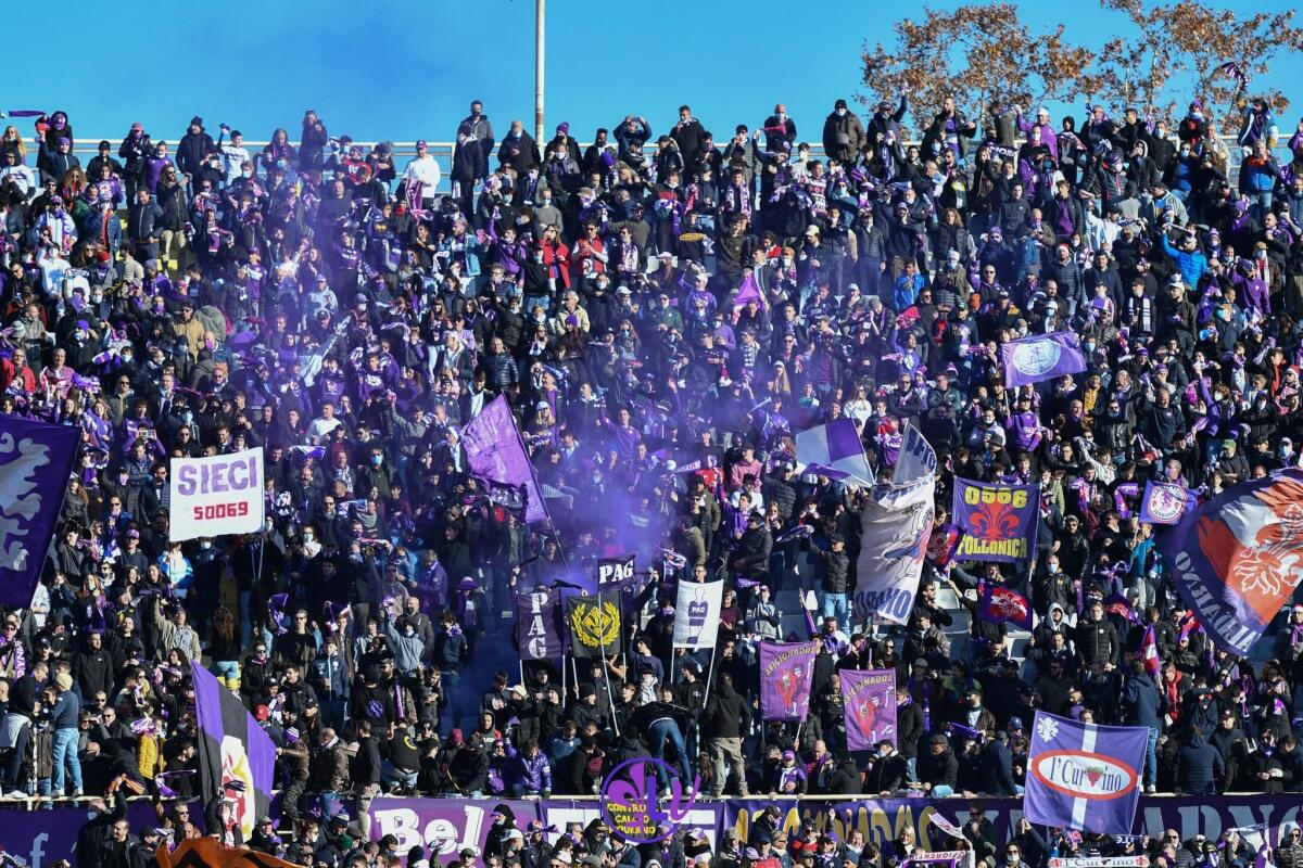 La carica dei 18.000 contro l’Atalanta, prove generali per la gara del 2 marzo contro la Juventus  - Tifosi della Fiorentina