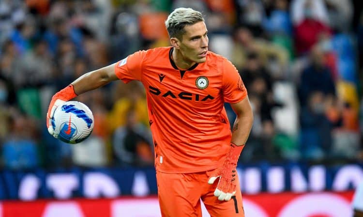 TMW, la Fiorentina guarda Marco Silvestri come prossimo portiere della Fiorentina, Drago va via