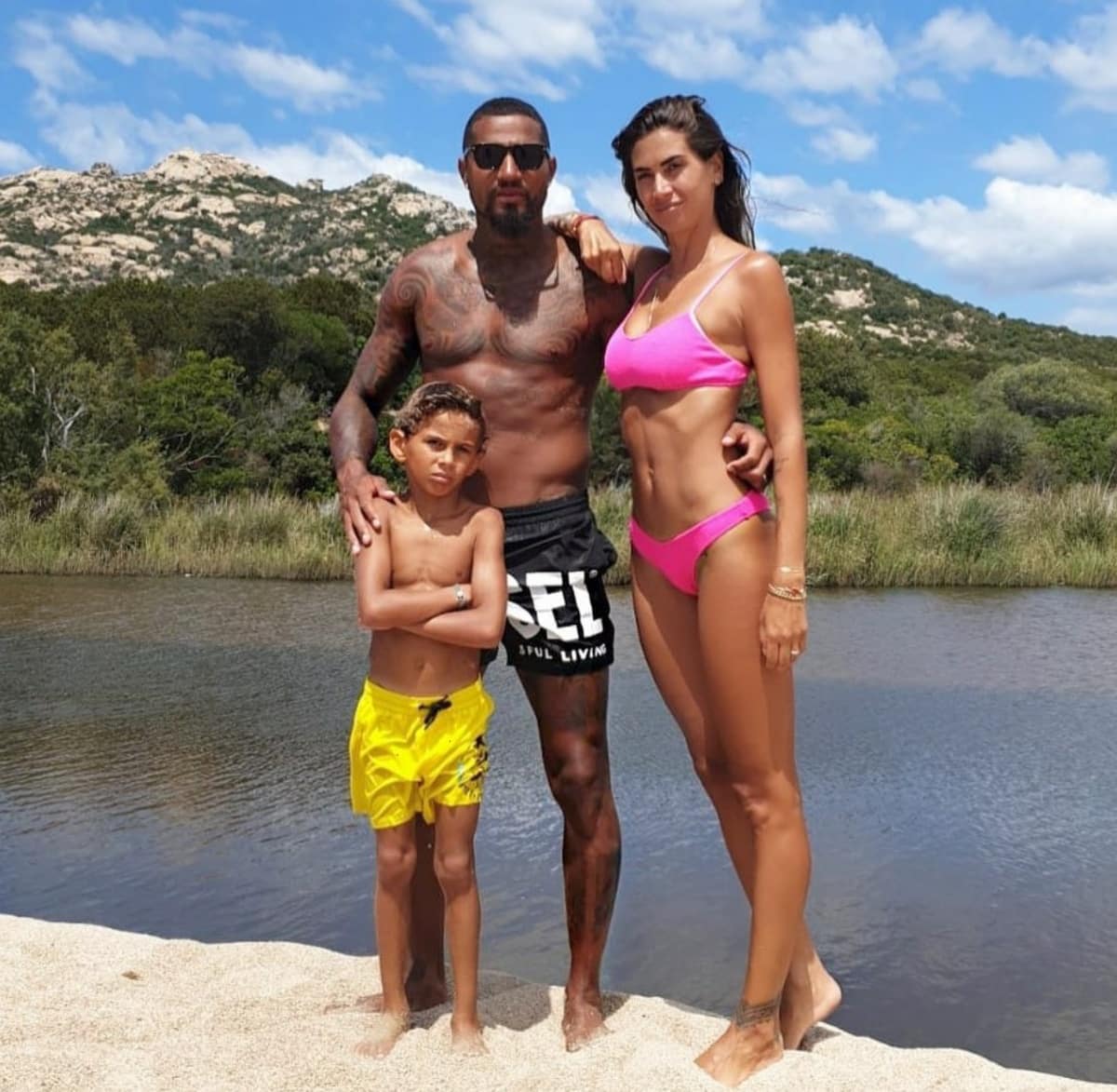 Melissa Satta racconta l'ex viola Boateng: "Mi ha lasciata per un’influencer, ho sofferto molto"