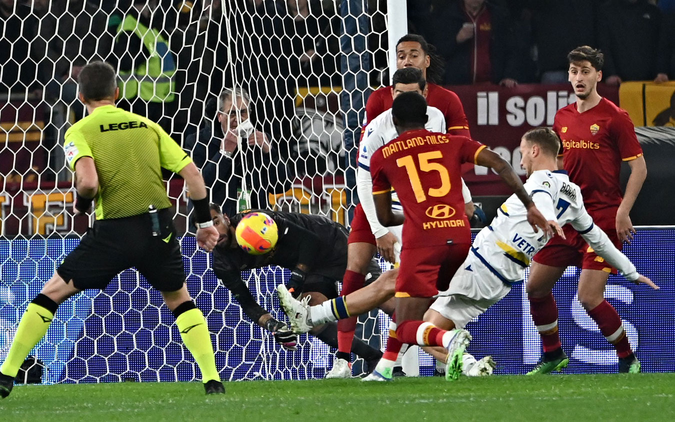 Sorride la Fiorentina, Roma pareggia in casa con il Verona, solo +2 sui viola con 2 partite in più