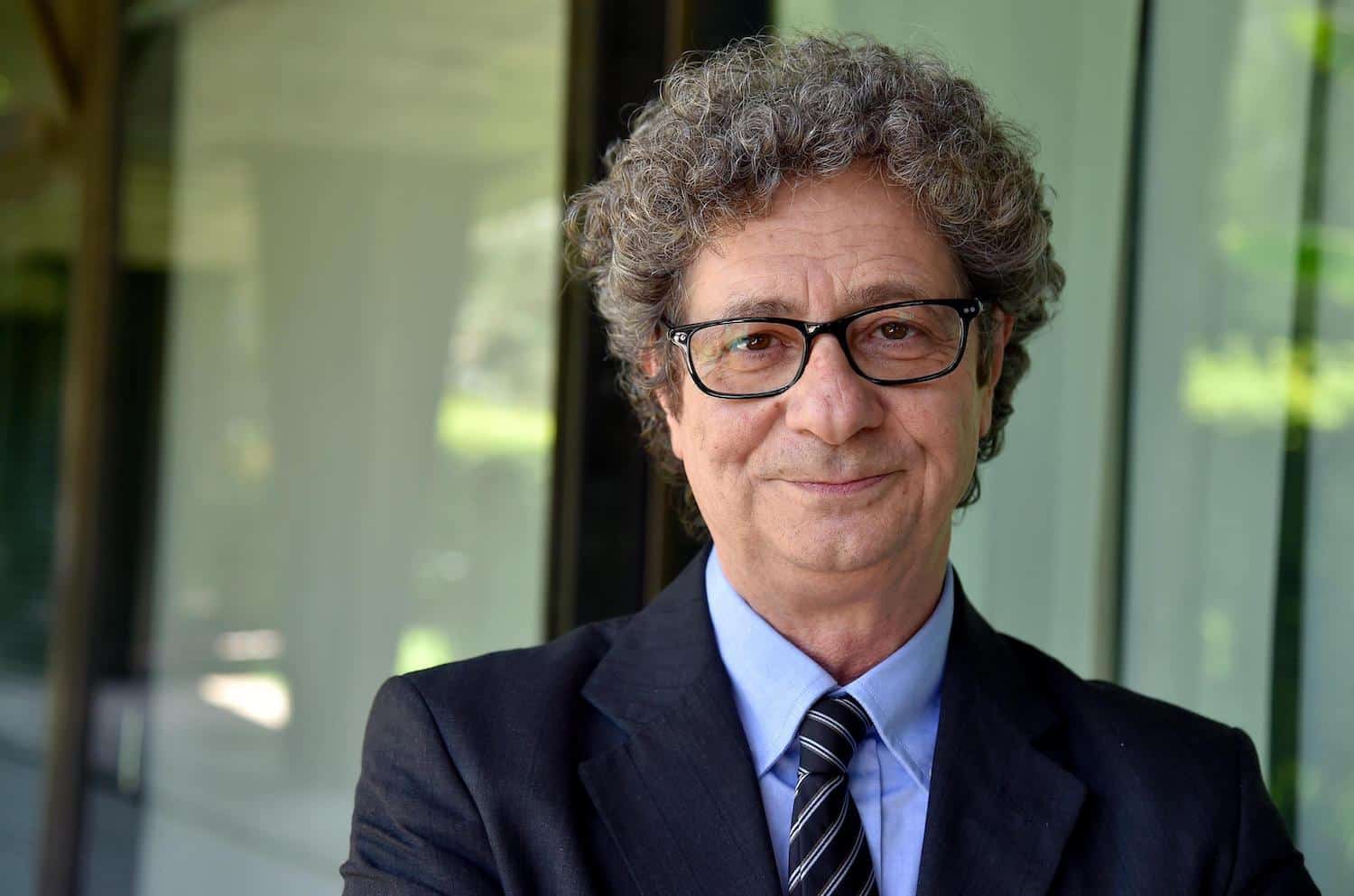Il vice direttore di Rai Sport, Riccardo Cucchi, durante la presentazione del palinsesto Rai dedicato alla 98a edizione del Giro d'Italia, Roma, 04 maggio 2015. ANSA/ ETTORE FERRARI