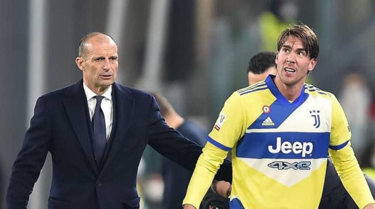 Allegri: "Non so se far giocare Vlahovic, lui riconoscente alla Fiorentina che lo ha fatto arrivare alla Juve" - 