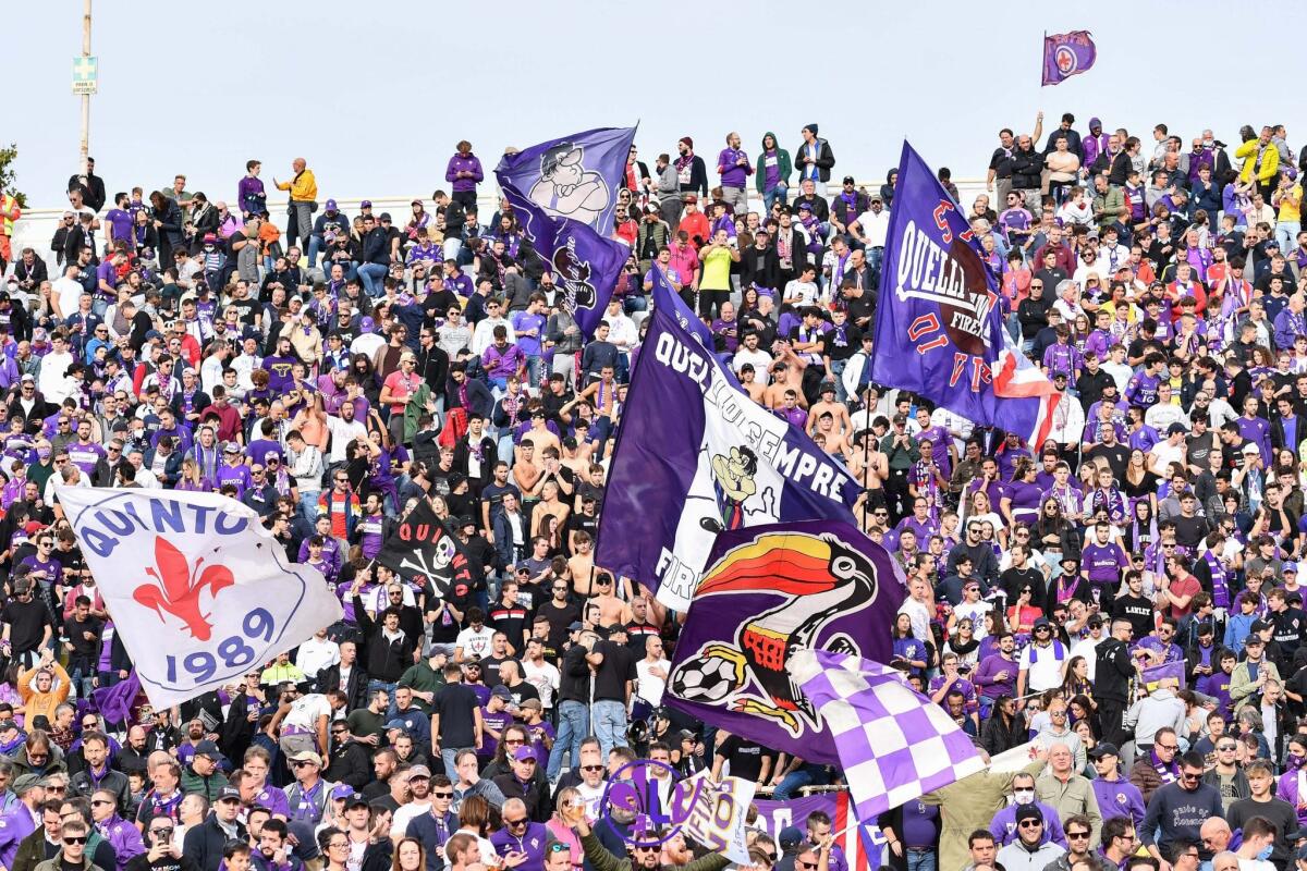 La questura daspa 100 tifosi della Fiorentina. Nel mirino un amichevole a Moena e la gara con la Lazio - Firenze, stadio A.Franchi, 24.10.2021, Fiorentina-Cagliari, foto Lisa Guglielmi. Copyright Labaroviola.com