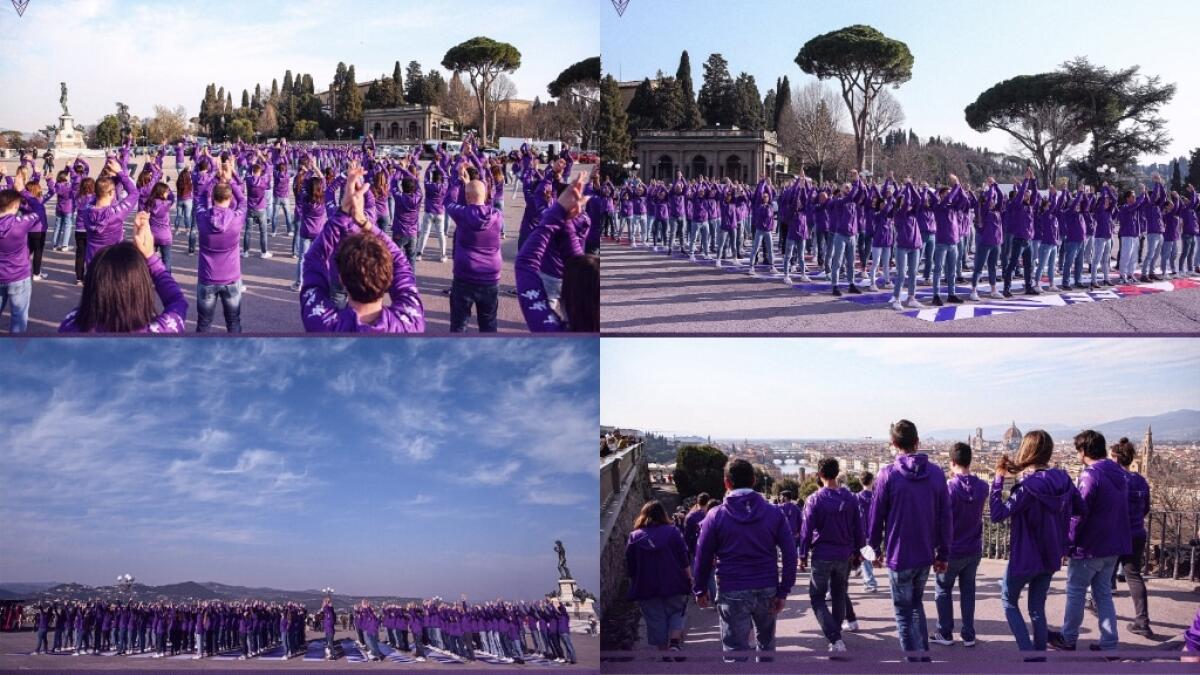 Il Flash Mob della Fiorentina a Piazzale Michelangelo per presentare il nuovo stemma. Il video - 