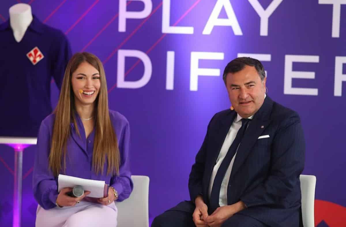 Tuttosport, la Fiorentina non ha gradito per niente gli striscioni della Fiesole contro il nuovo logo