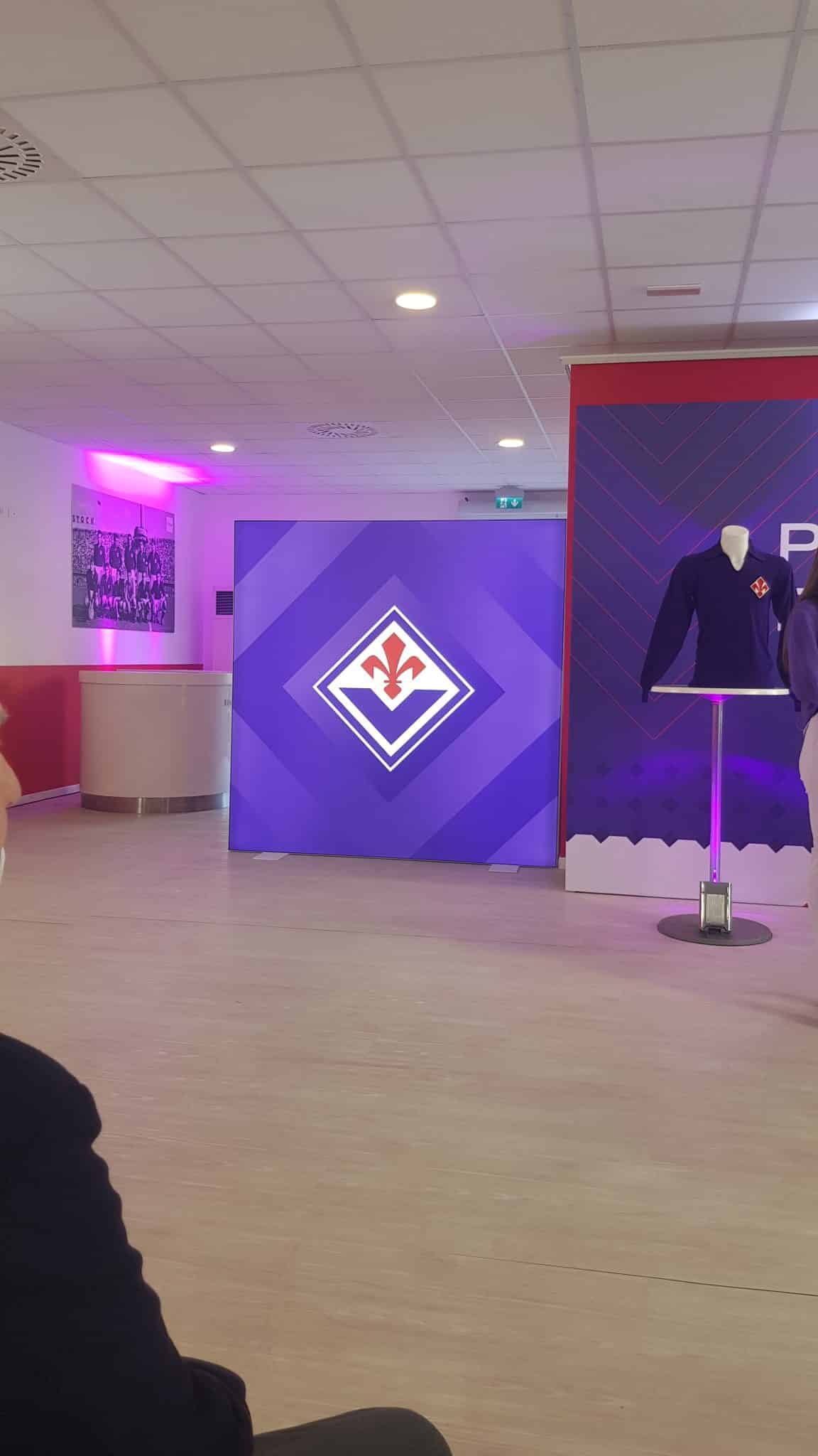 PRESENTATO IL NUOVO LOGO DELLA FIORENTINA, BARONE: "IDENTITA' UNICA NEL MONDO"