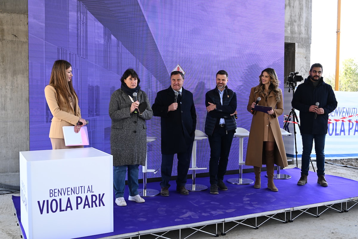 Tutte le foto del Viola Park a 9 mesi dalla sua inaugurazione. Presenti sindaci città metropolitana