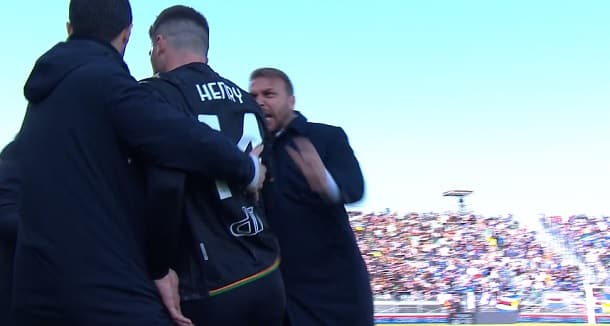 Henry espulso salta lo Spezia. Zanetti si infuria, insulti e bestemmie e sfiorano la rissa in campo
