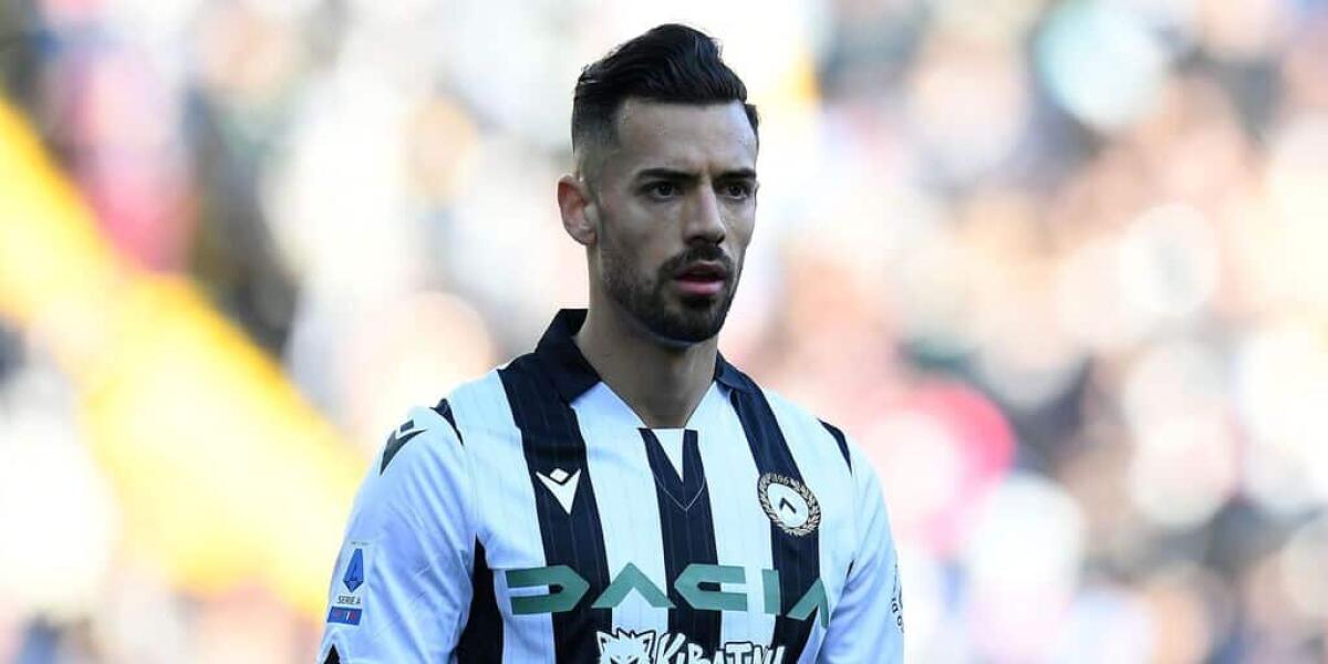 Al 12' l'Udinese passa in vantaggio al Franchi grazie alla rete di Pablo Marì - UDINE, ITALY - MARCH 05: Pablo Mari of Udinese Calcio looks on during the Serie A match between Udinese Calcio v UC Sampdoria at Dacia Arena on March 05, 2022 in Udine, Italy. (Photo by Alessandro Sabattini/Getty Images)