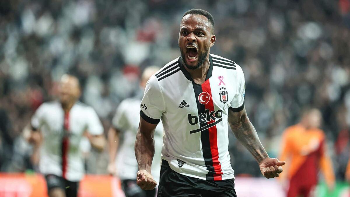 Dalla Turchia, la Fiorentina vuole Larin, esterno del Besiktas, doveva andare al Lille per sostituire Ikonè - 
