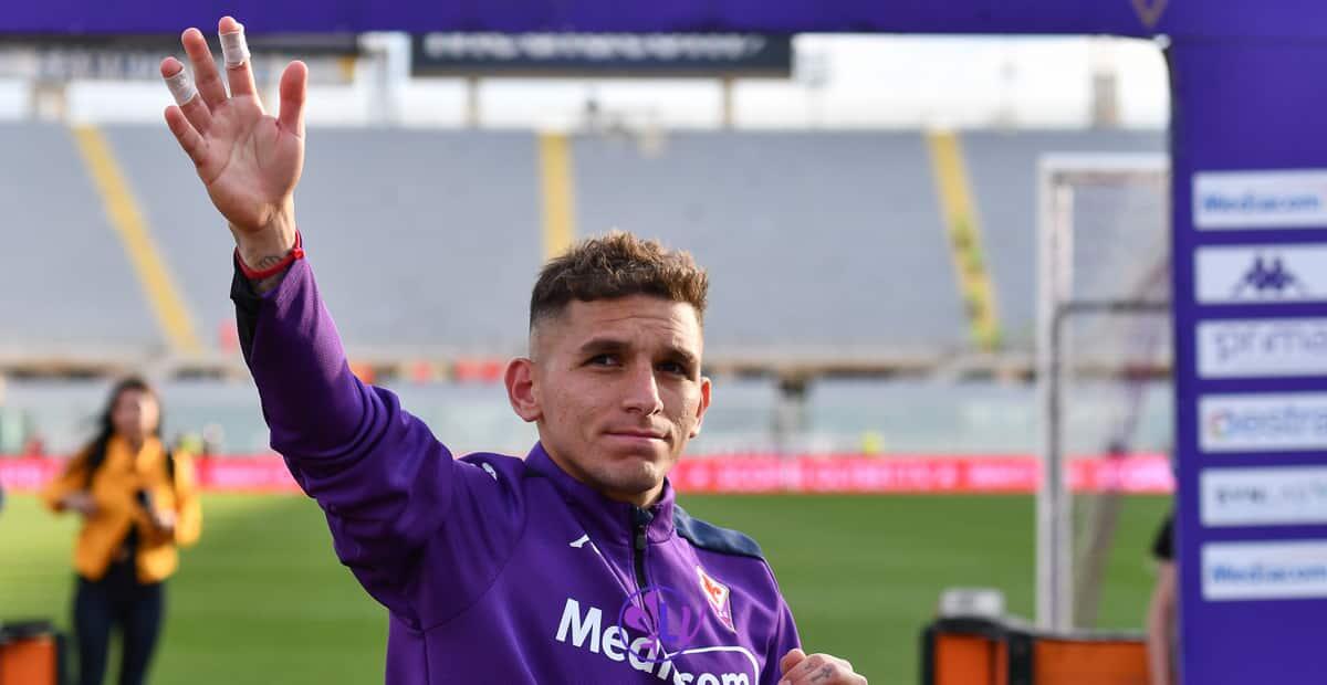 Leader Torreira, il messaggio dopo la Salernitana: "Oggi più che mai: forza Fiorentina!" - Firenze, stadio A.Franchi, 16.04.2021, Fiorentina-Venezia, foto Lisa Guglielmi. Copyright Labaroviola.com