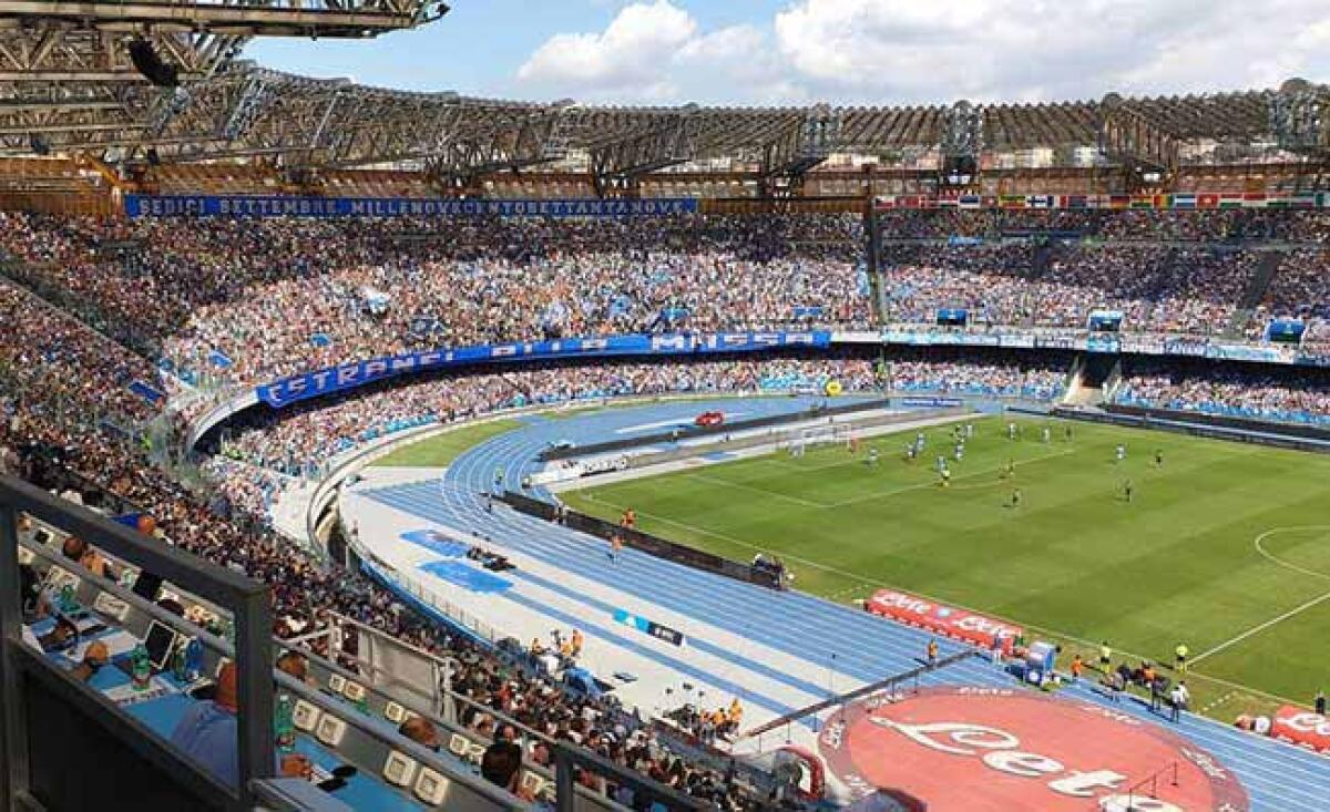Da Napoli, tutto esaurito al Maradona per il big match contro la Fiorentina. Il comunicato del club - 