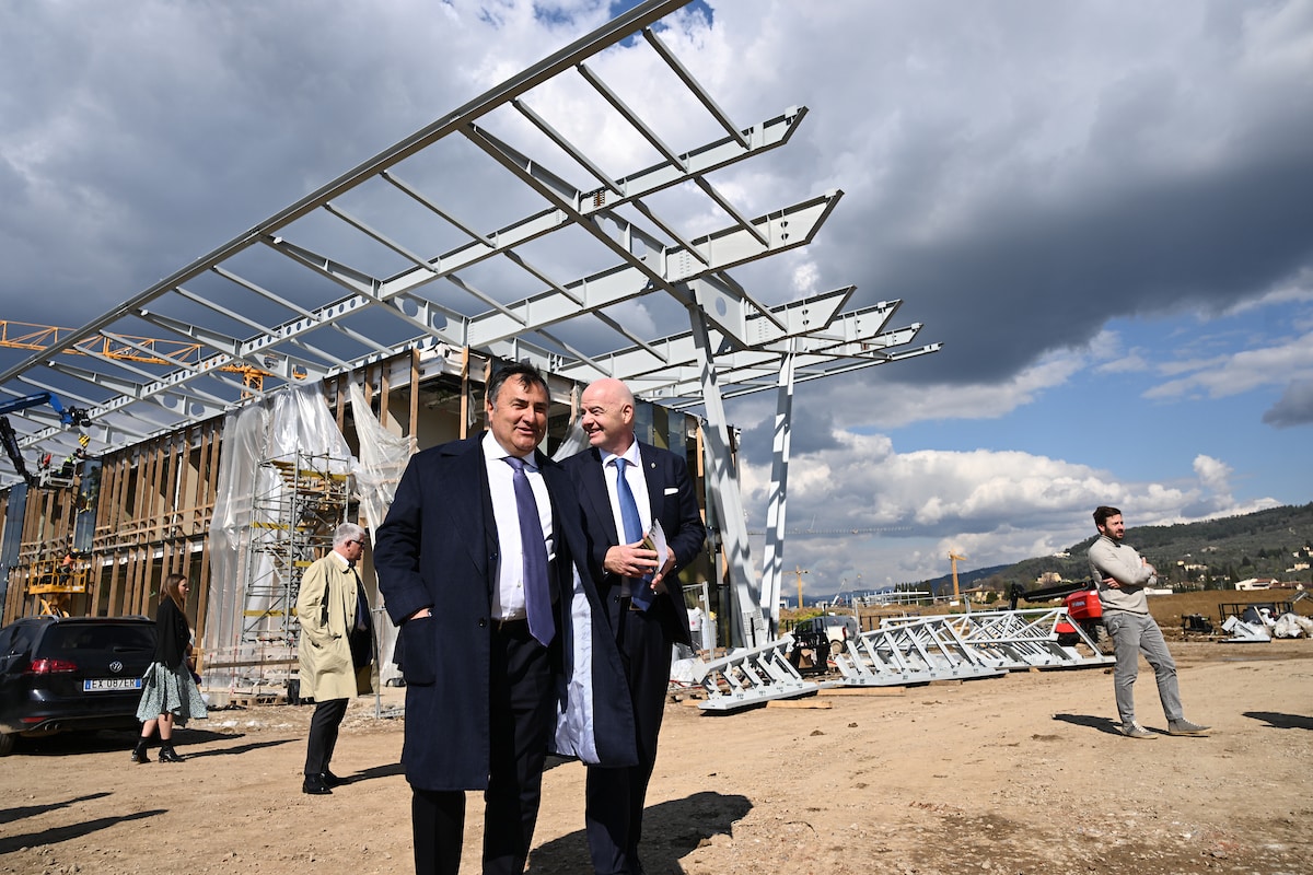 La Fiorentina ha fatto visitare il Viola Park a Infantino, Claudio Lotito, Valentina Vezzali e Casini