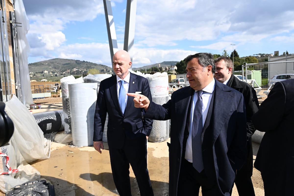 La Fiorentina ha fatto visitare il Viola Park a Infantino, Claudio Lotito, Valentina Vezzali e Casini