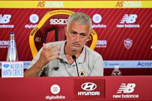 Mourinho polemico: "Fondamentale vincere dopo la vittoria della Fiorentina, nonostante il bel gol dell'Empoli"