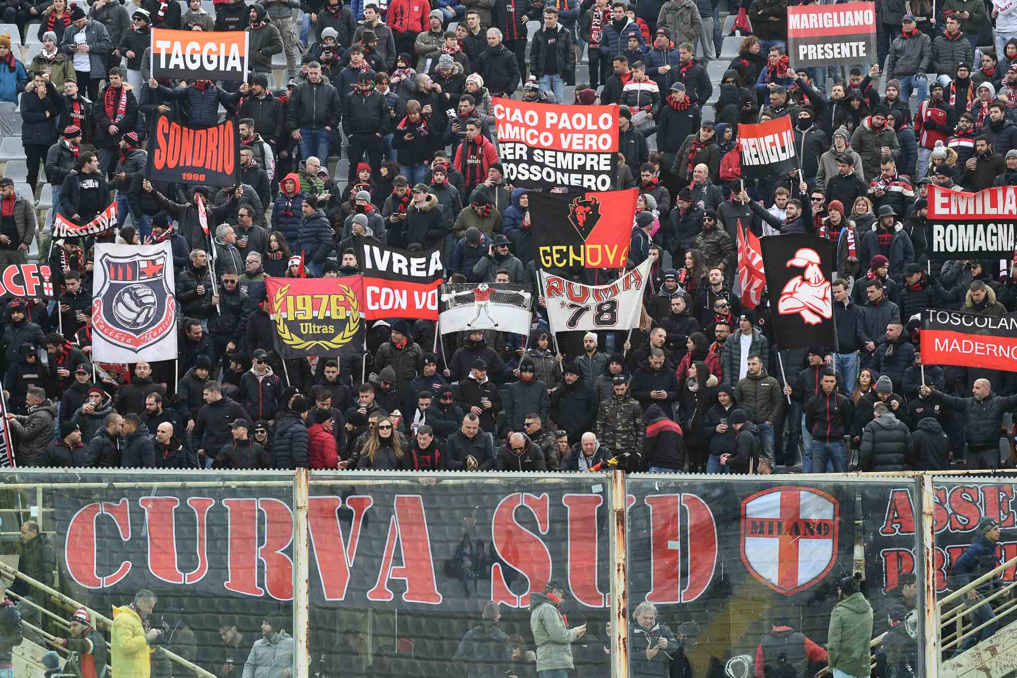 Firenze, stadio Artemio Franchi, 30.12.2017, Fiorentina-Milan, Foto Fiorenzo Sernacchioli. Copyright Labaroviola.com tifosi Milan