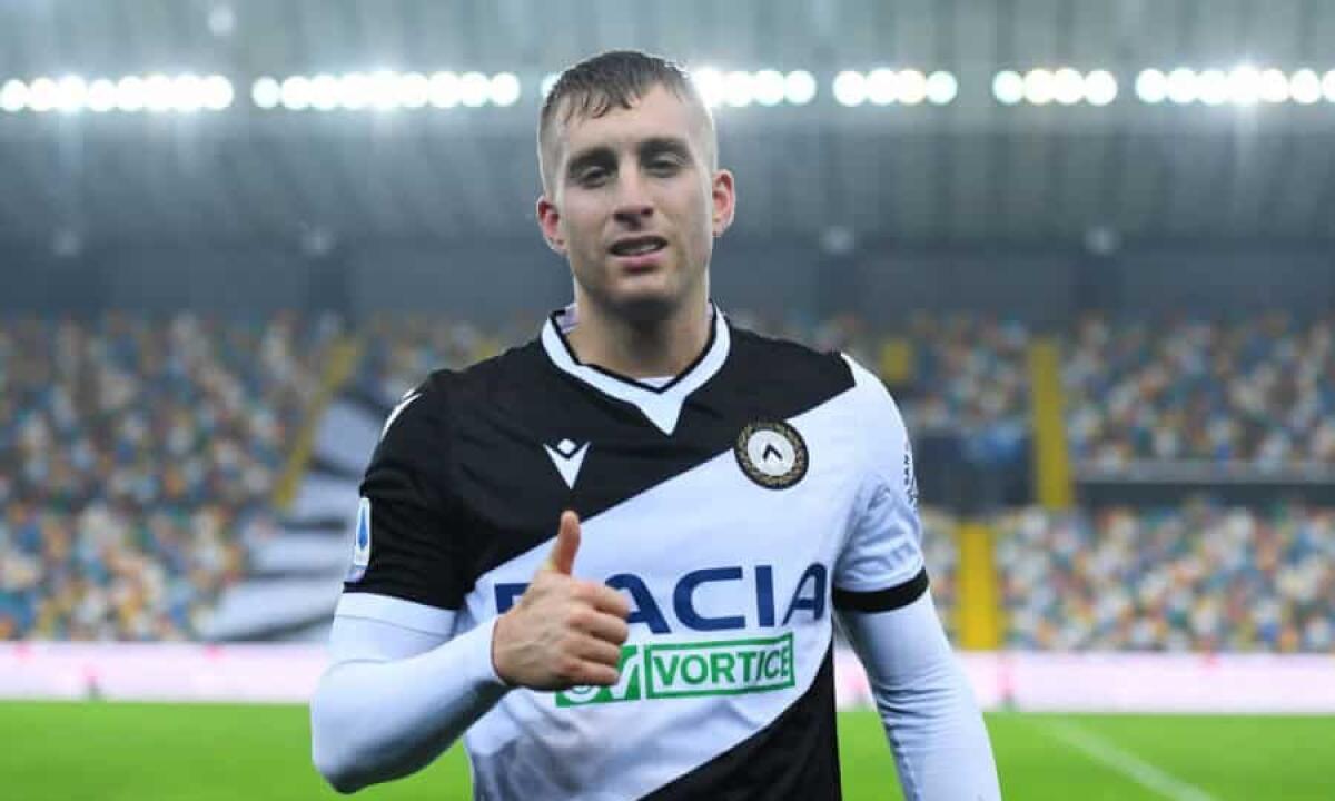 Deulofeu: "Europa? Attenti alla Fiorentina da dentro il campo mi dà delle bellissime sensazioni" - UDINE, ITALY - FEBRUARY 07: Gerard Deulofeu of Udinese reacts following the Serie A match between Udinese Calcio and Hellas Verona FC at Dacia Arena on February 07, 2021 in Udine, Italy. Sporting stadiums around Italy remain under strict restrictions
