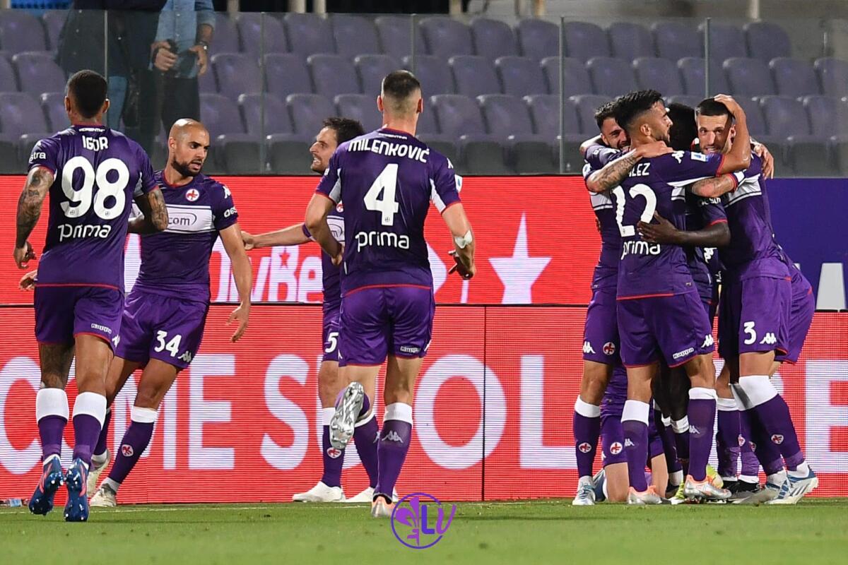 Nazione scrive: "Conference, per qualcuno è una sottocoppa ma è sbagliato snobbarla" - Esultanza Fiorentina