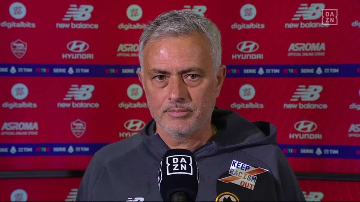 Mourinho: "Contro la Fiorentina sarà una gara difficile, in lotta per le posizioni dalla quinta all'ottava"