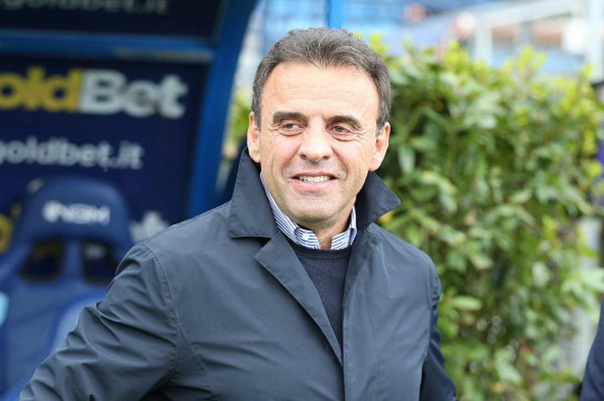Corsi veste Vicario di viola? "Il suo prossimo step è giocare in un club importante come la Fiorentina"
