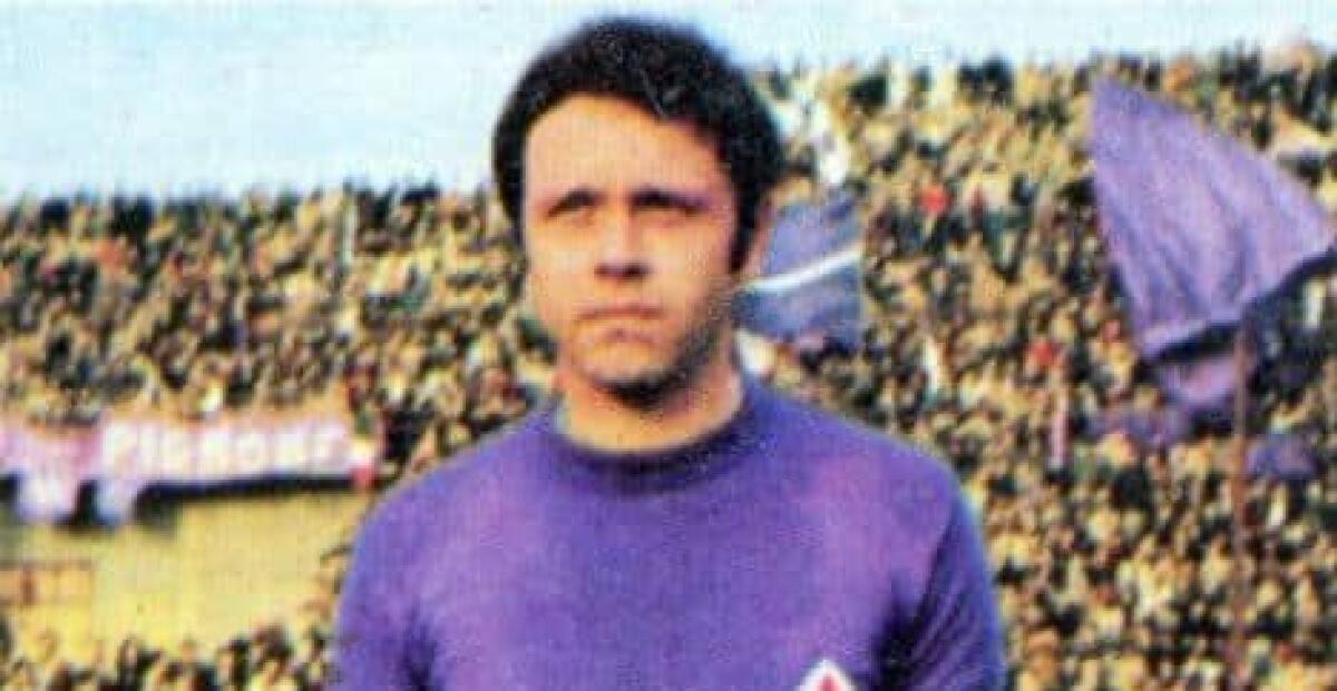 Lutto Fiorentina: lo storico stopper del secondo scudetto Giuseppe Brizi si è spento a 80 anni - 1974–75 Associazione Calcio Firoentina - Giuseppe Brizi