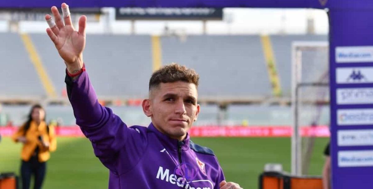 La lettera di addio di Torreira alla Fiorentina: "Volevo restare ma qualcuno si è comportato male" - Firenze, stadio A.Franchi, 16.04.2021, Fiorentina-Venezia, foto Lisa Guglielmi. Copyright Labaroviola.com